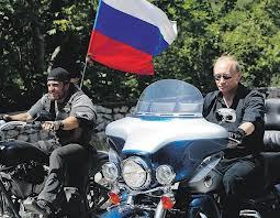 Putin motorkarem.jpg